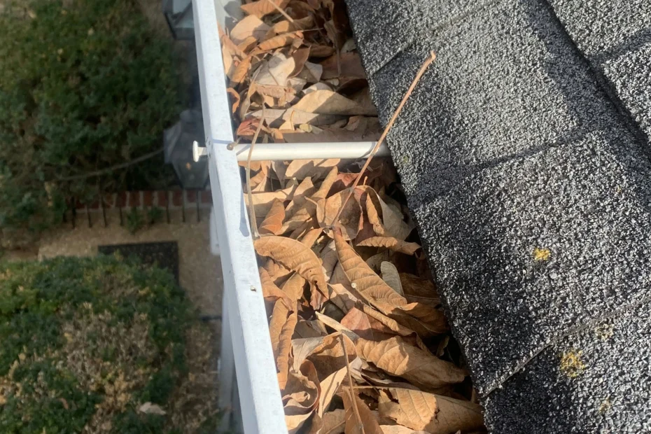 Gutter Cleaning Clarksville IN